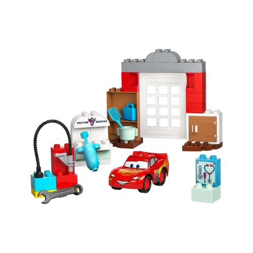 LEGO® McQueen's Visit To Doc's Garage - Image 2