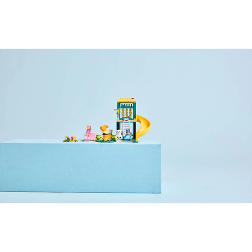 LEGO® Bluey Playground Fun with Bluey and Chloe - Image 3