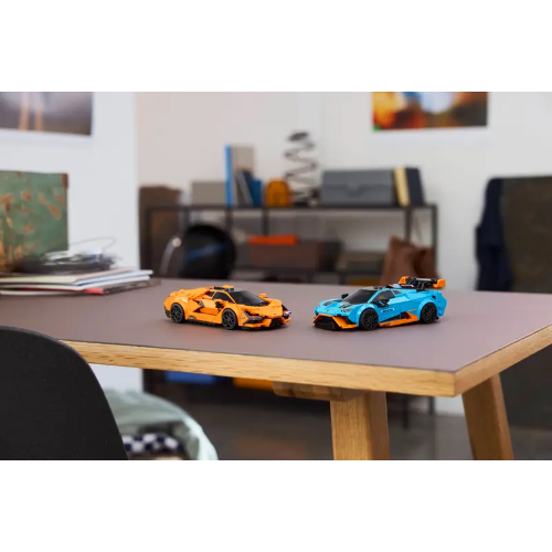 LEGO® Speed Champions Lamborghini Revuelto & Huracán STO - Image 3